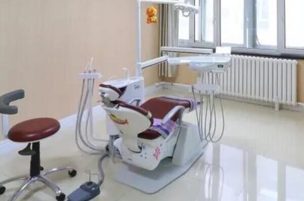 乌鲁木齐种植牙医院