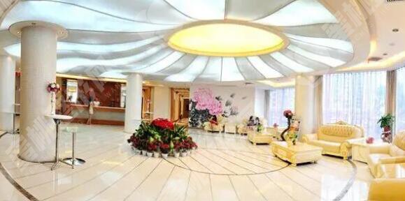 武汉伊美尚整形医院做去眼袋果如何？附上医院简介及价格表分享