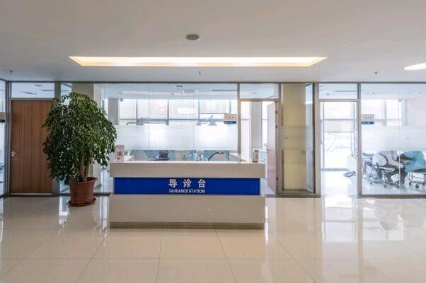 桂林好的公立半口种植牙医院排名揭晓，桂林医学院附属医院口腔科室整体实力强大，市中医院上榜！