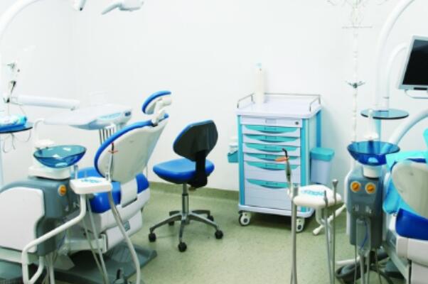 石家庄牙齿种植正规口腔医院