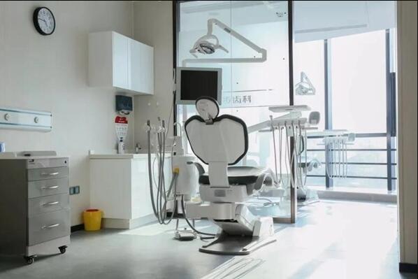 福州牙齿正畸医院