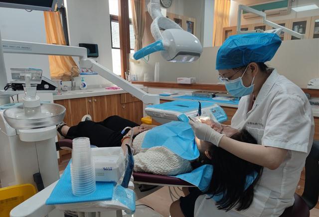 东莞市长安医院口腔科