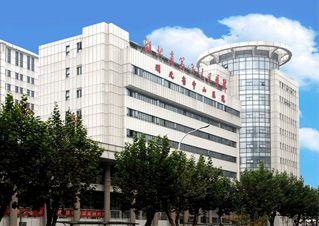 武汉隐形托槽牙齿矫正医院排名前十，湖北省第三人民医院口腔科隐形托槽牙齿矫正口碑机构享不停斩获榜首